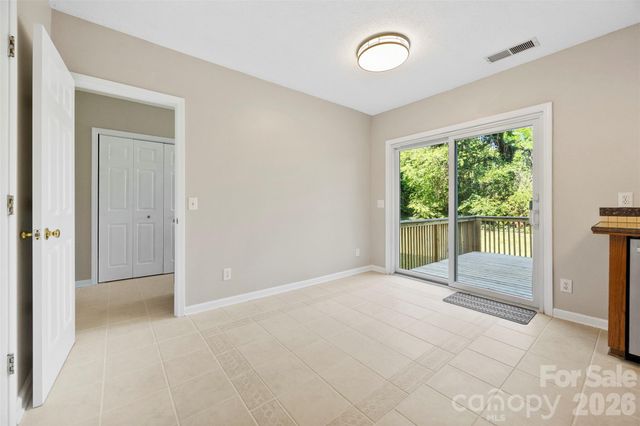 6004 Downfield Wood Drive, Charlotte, NC 28269
