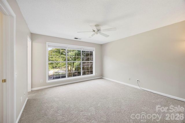 6004 Downfield Wood Drive, Charlotte, NC 28269