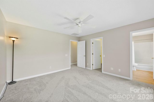 6004 Downfield Wood Drive, Charlotte, NC 28269