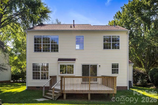 6004 Downfield Wood Drive, Charlotte, NC 28269
