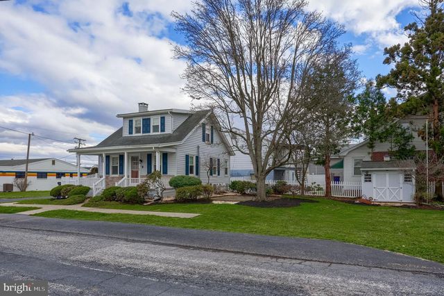 1492 LEONARD ST, York, PA 17404