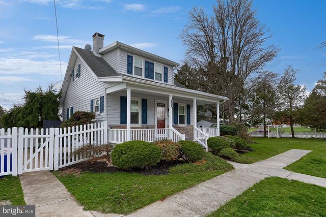 1492 LEONARD ST, York, PA 17404