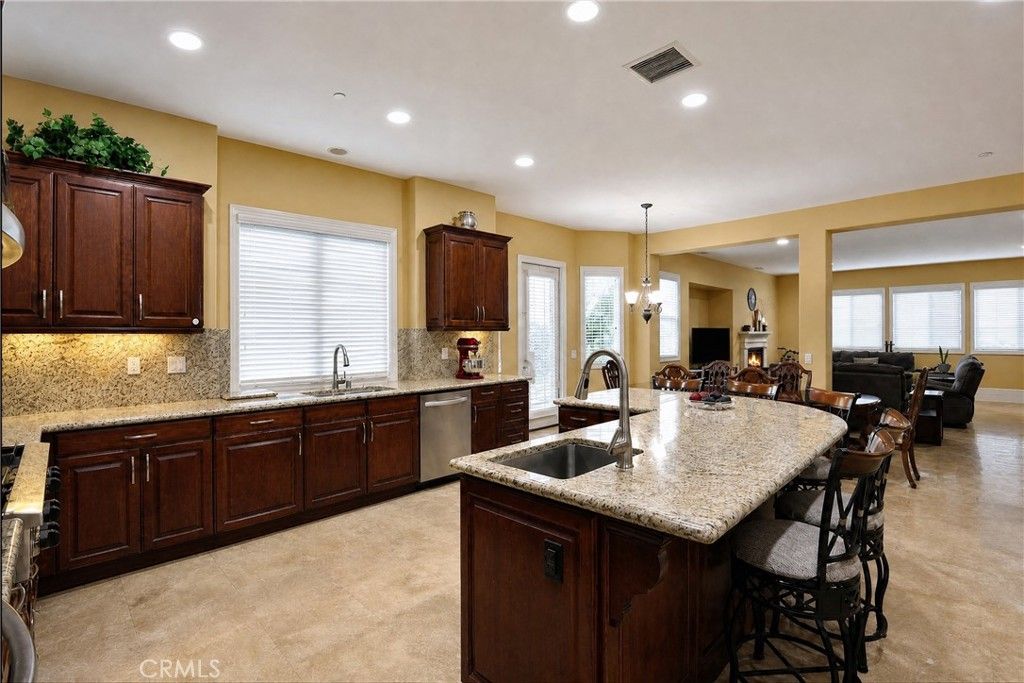 1115 Maravilla, Corona, CA 92881 — photo 4