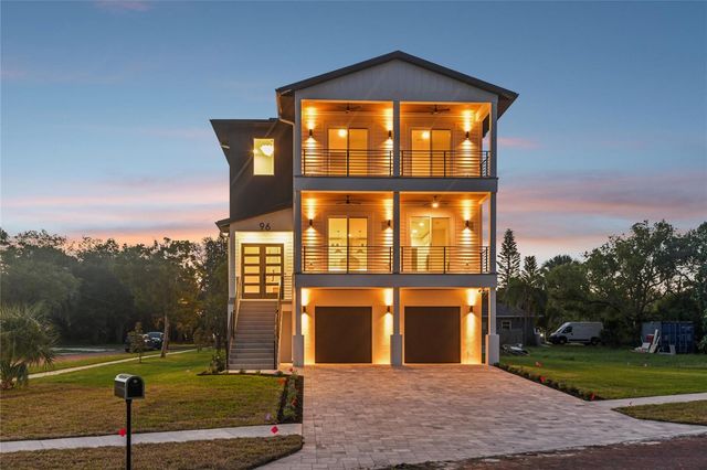 96 SHORE DRIVE, Tarpon Springs, FL 34689