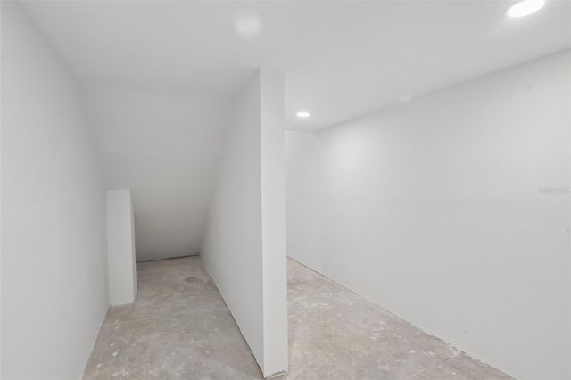 96 SHORE DRIVE, Tarpon Springs, FL 34689