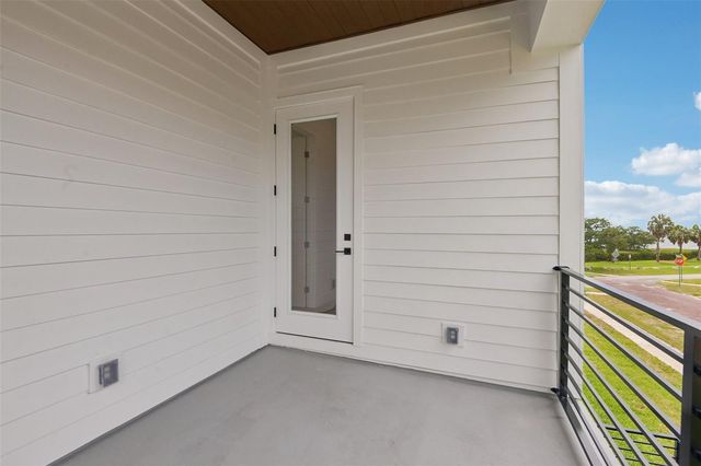 96 SHORE DRIVE, Tarpon Springs, FL 34689