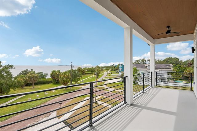 96 SHORE DRIVE, Tarpon Springs, FL 34689
