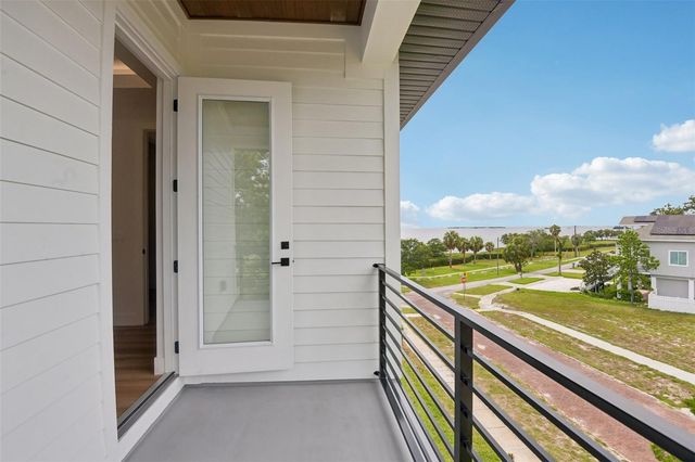 96 SHORE DRIVE, Tarpon Springs, FL 34689