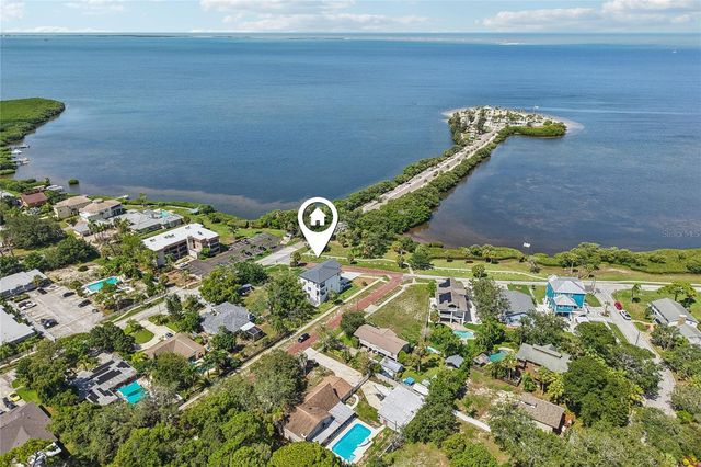 96 SHORE DRIVE, Tarpon Springs, FL 34689
