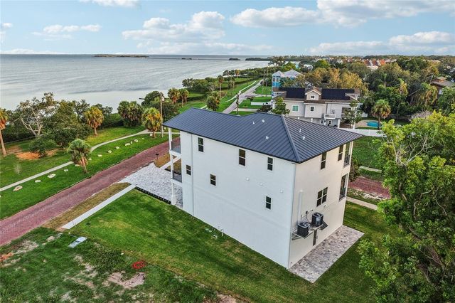 96 SHORE DRIVE, Tarpon Springs, FL 34689