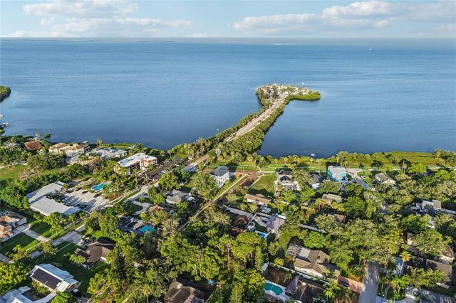 96 SHORE DRIVE, Tarpon Springs, FL 34689