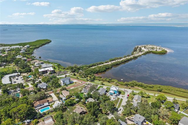 96 SHORE DRIVE, Tarpon Springs, FL 34689