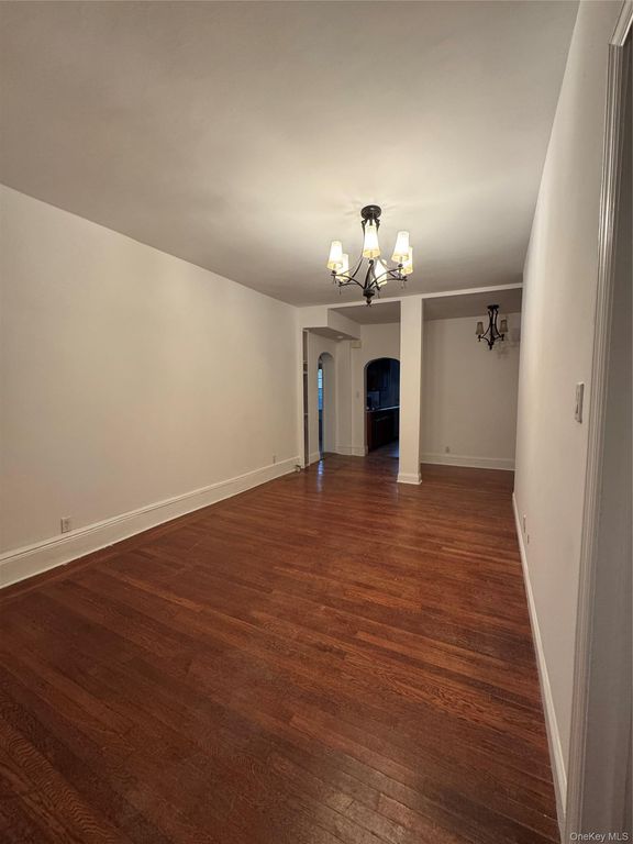 16008 12th Road, Beechhurst, NY 11357