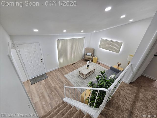 8035 Donna Street, Westland, MI 48185