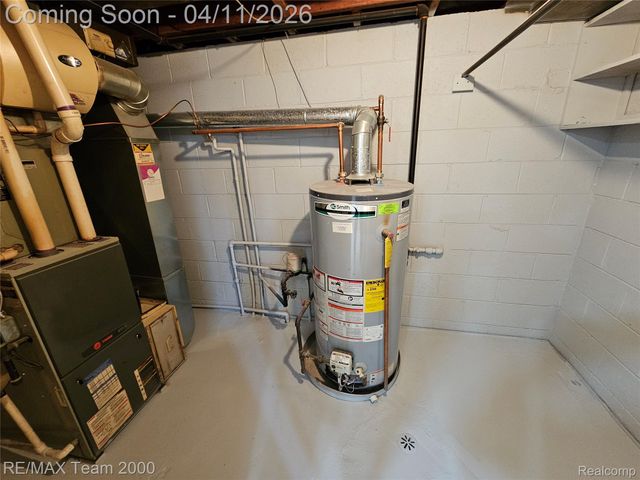 8035 Donna Street, Westland, MI 48185