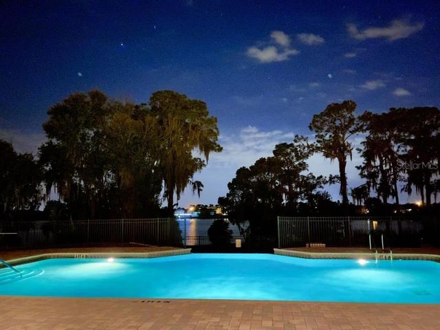 714 MEANDERING WAY, Polk City, FL 33868