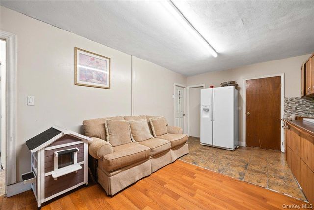 134 11th Avenue, Huntington, NY 11746