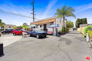 8181 Commercial Place, South Gate, CA 90280