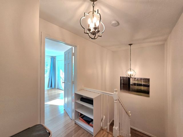 4 Villa Roma Dr 4, Tewksbury, MA 01876