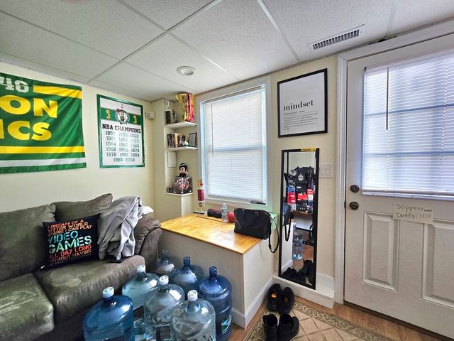 4 Villa Roma Dr 4, Tewksbury, MA 01876