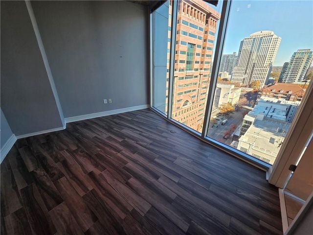 44 Peachtree NE Place 1931, Atlanta, GA 30309