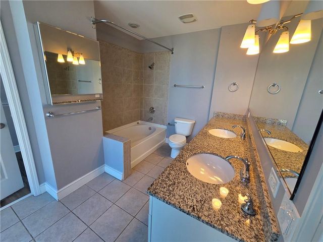 44 Peachtree NE Place 1931, Atlanta, GA 30309