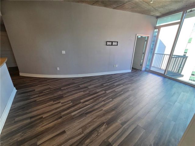 44 Peachtree NE Place 1931, Atlanta, GA 30309