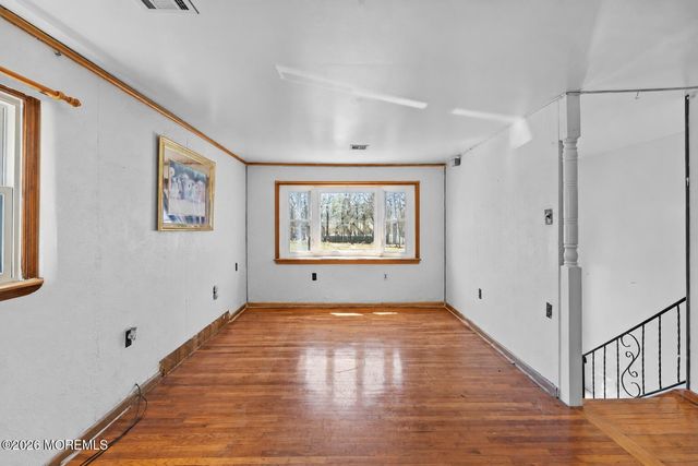 271 Joe Parker Road, Lakewood, NJ 08701
