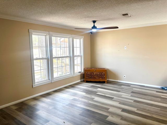 15 Vaqueria Lane, Hot Springs Village, AR 71909