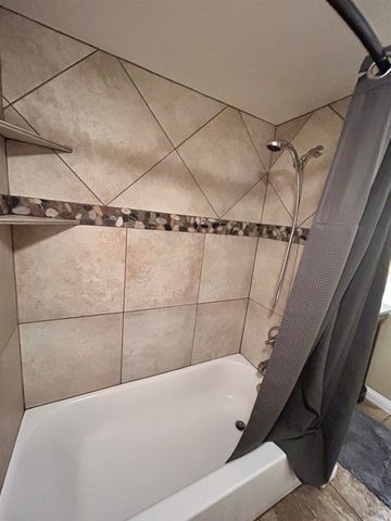 15 Vaqueria Lane, Hot Springs Village, AR 71909