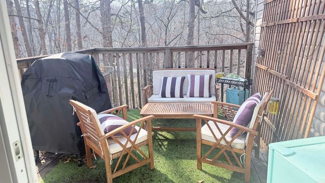 15 Vaqueria Lane, Hot Springs Village, AR 71909