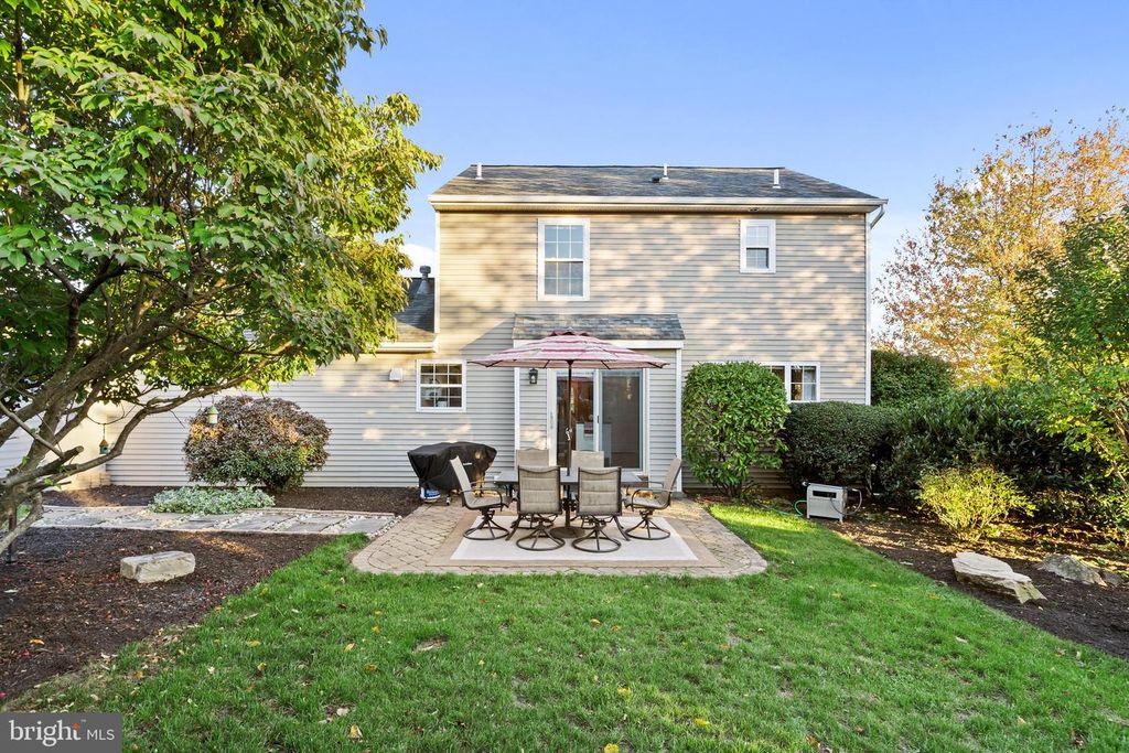 61 VICTORIA DR, Barto, PA 19504