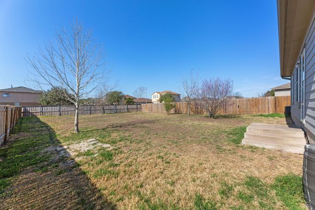 125 Exeter CV, Kyle, TX 78640