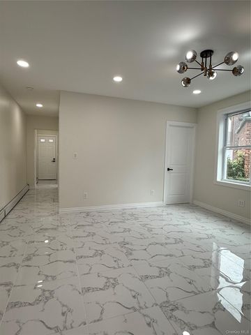 1431 Merry Avenue, Bronx, NY 10461