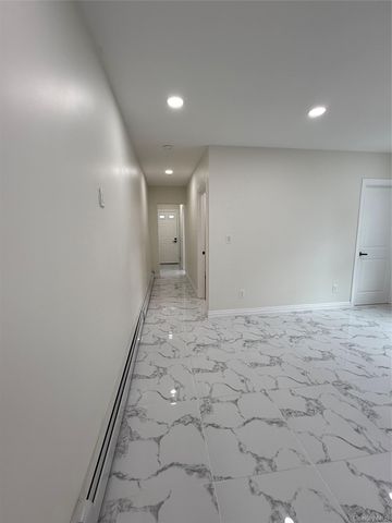 1431 Merry Avenue, Bronx, NY 10461