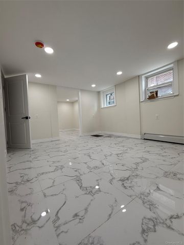 1431 Merry Avenue, Bronx, NY 10461