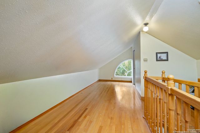 119 E Rosewood Ave, San Antonio, TX 78212