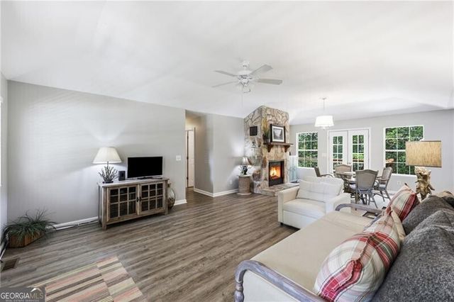 3150 Edgewater Drive, Gainesville, GA 30501