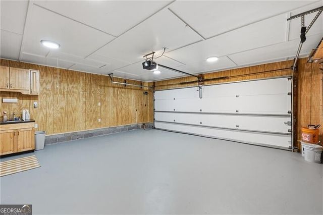 3150 Edgewater Drive, Gainesville, GA 30501