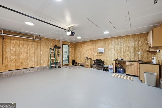 3150 Edgewater Drive, Gainesville, GA 30501