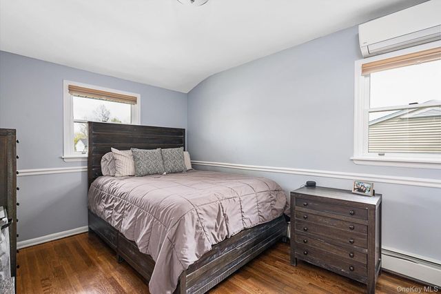 25 Fisher Road, Commack, NY 11725