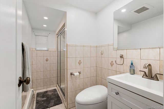 25 Fisher Road, Commack, NY 11725