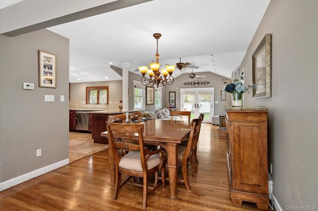 25 Fisher Road, Commack, NY 11725