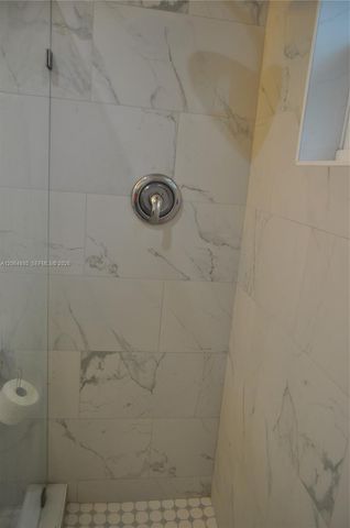 4035 E 2nd Avenue, Hialeah, FL 33013