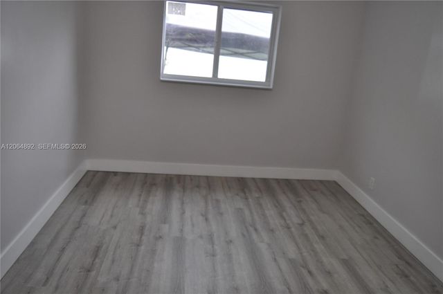 4035 E 2nd Avenue, Hialeah, FL 33013
