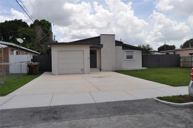 4035 E 2nd Avenue, Hialeah, FL 33013
