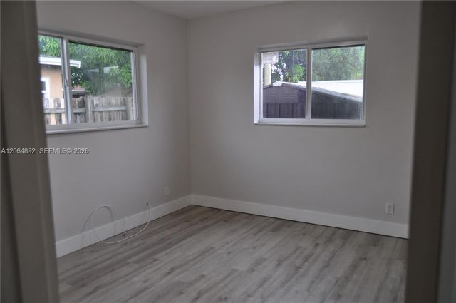 4035 E 2nd Avenue, Hialeah, FL 33013