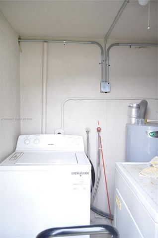 4035 E 2nd Avenue, Hialeah, FL 33013