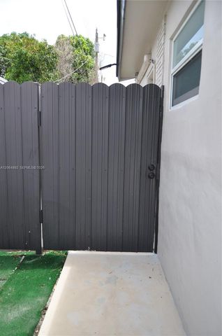 4035 E 2nd Avenue, Hialeah, FL 33013