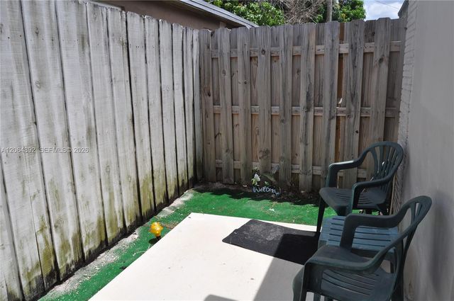 4035 E 2nd Avenue, Hialeah, FL 33013